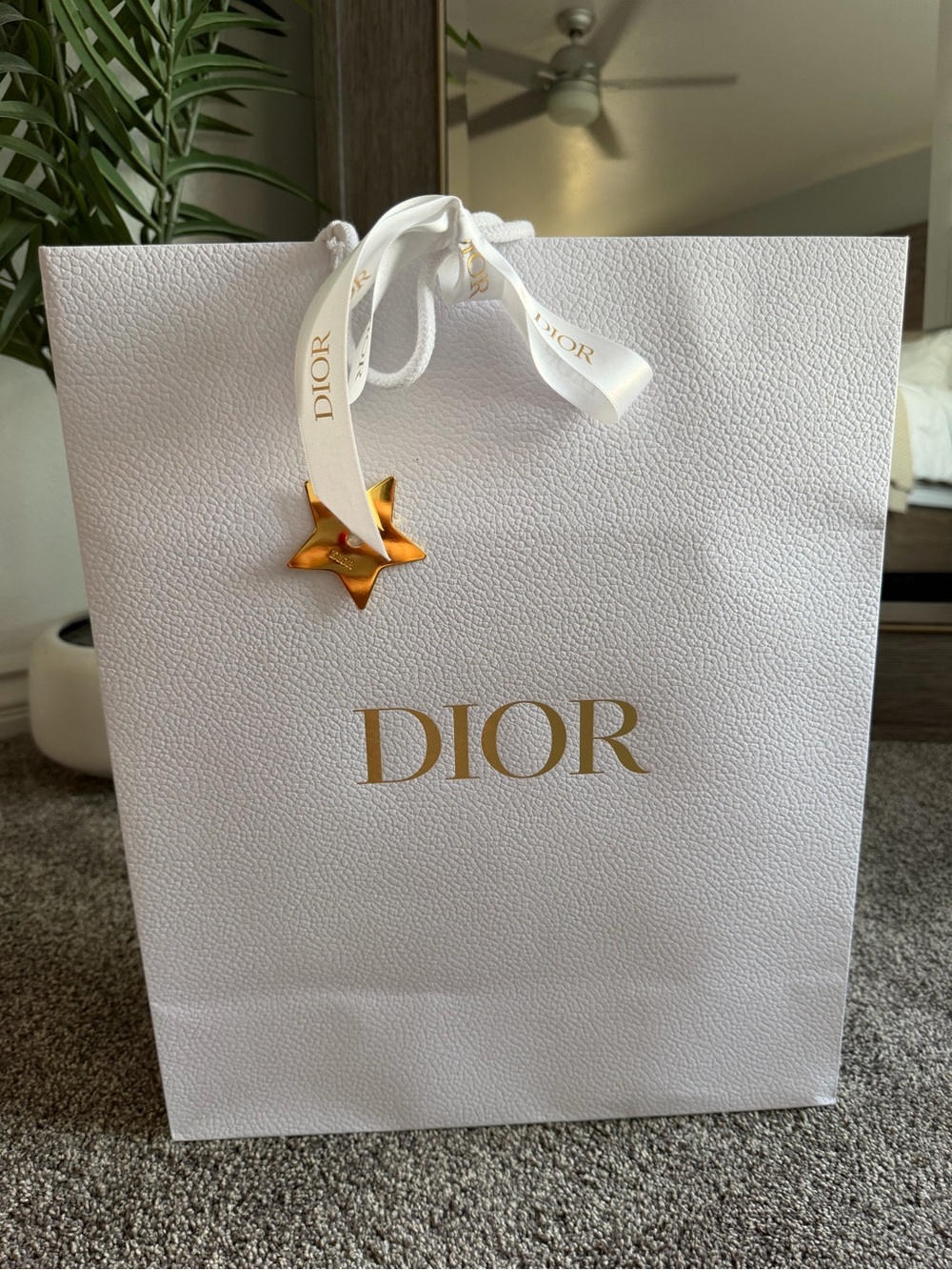 New Large Empty Dior White & Gold Gift Bag with Ribbon & Charm
